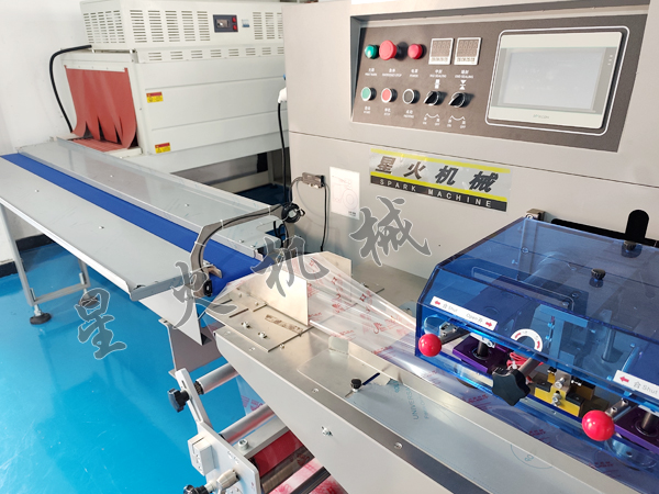 �ɶ���ʽ���b�C