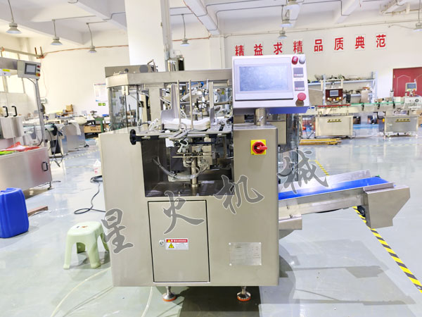 立式火鍋醬料自動包裝機(jī)